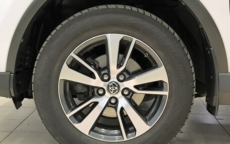 Toyota RAV4, 2016 год, 2 399 000 рублей, 22 фотография