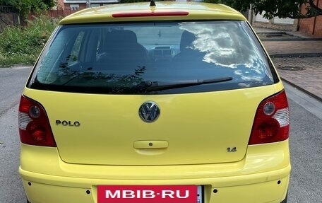 Volkswagen Polo IV рестайлинг, 2003 год, 460 000 рублей, 2 фотография