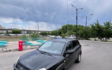 Hyundai Tucson III, 2004 год, 700 000 рублей, 13 фотография