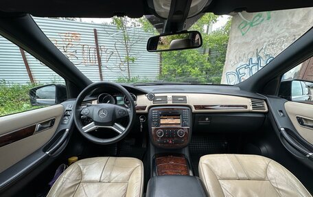 Mercedes-Benz R-Класс, 2012 год, 2 100 000 рублей, 10 фотография