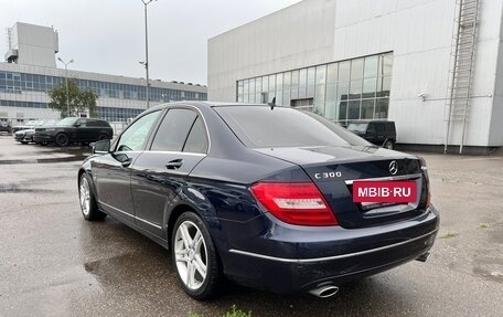 Mercedes-Benz C-Класс, 2012 год, 1 600 000 рублей, 4 фотография