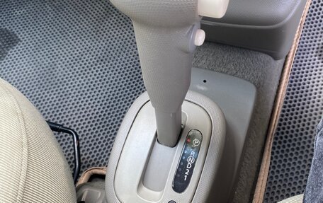 Nissan March III, 2002 год, 300 000 рублей, 11 фотография