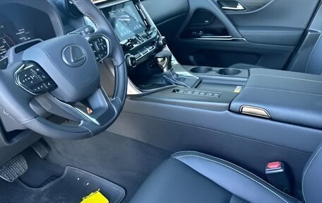 Lexus LX, 2025 год, 14 800 000 рублей, 16 фотография
