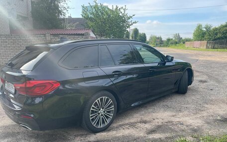 BMW 5 серия, 2019 год, 2 820 000 рублей, 4 фотография