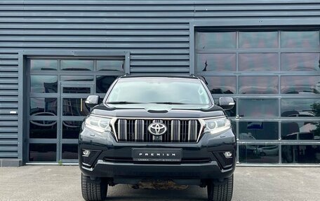 Toyota Land Cruiser Prado 150 рестайлинг 2, 2021 год, 6 790 000 рублей, 4 фотография