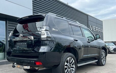 Toyota Land Cruiser Prado 150 рестайлинг 2, 2021 год, 6 790 000 рублей, 14 фотография