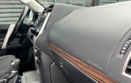 Toyota Land Cruiser Prado 150 рестайлинг 2, 2021 год, 6 790 000 рублей, 22 фотография