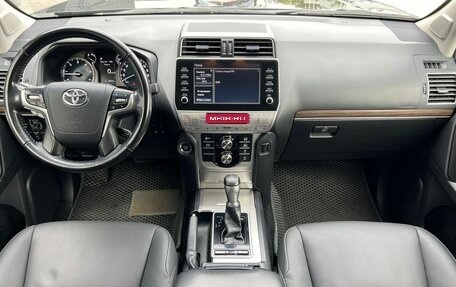 Toyota Land Cruiser Prado 150 рестайлинг 2, 2021 год, 6 790 000 рублей, 33 фотография