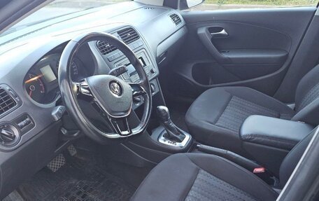 Volkswagen Polo VI (EU Market), 2016 год, 850 000 рублей, 10 фотография