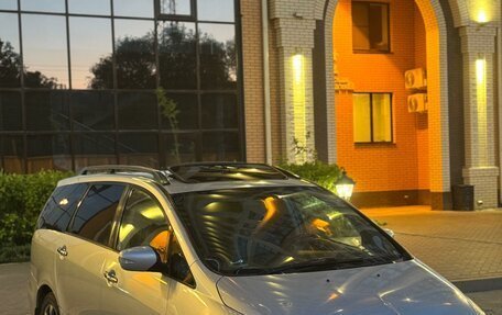 Mitsubishi Grandis, 2005 год, 720 000 рублей, 1 фотография