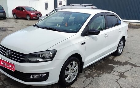 Volkswagen Polo VI (EU Market), 2017 год, 1 300 000 рублей, 1 фотография