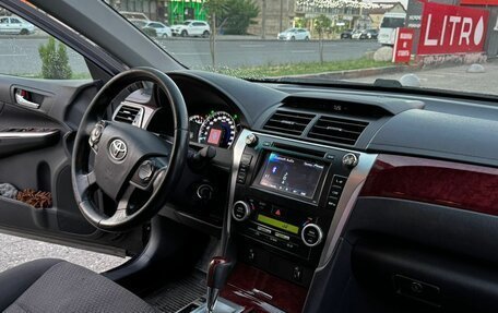 Toyota Camry, 2013 год, 1 620 000 рублей, 7 фотография