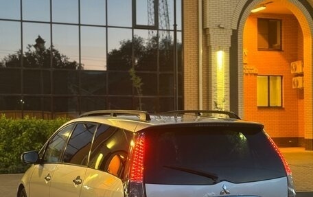Mitsubishi Grandis, 2005 год, 720 000 рублей, 2 фотография