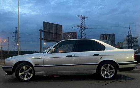 BMW 5 серия, 1989 год, 450 000 рублей, 4 фотография