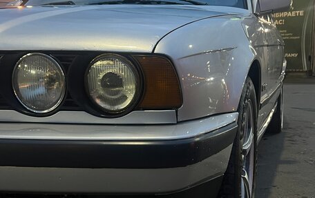 BMW 5 серия, 1989 год, 450 000 рублей, 9 фотография