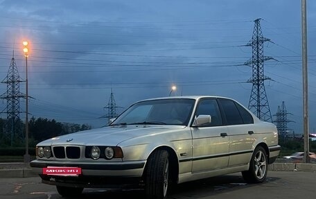 BMW 5 серия, 1989 год, 450 000 рублей, 3 фотография