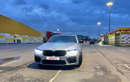 BMW 5 серия, 2017 год, 2 550 000 рублей, 13 фотография