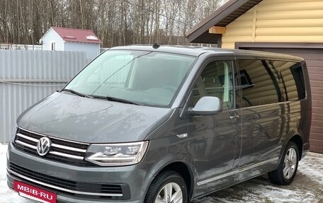 Volkswagen Multivan T6 рестайлинг, 2019 год, 5 900 000 рублей, 7 фотография
