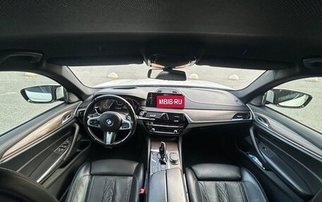 BMW 5 серия, 2018 год, 4 950 000 рублей, 11 фотография