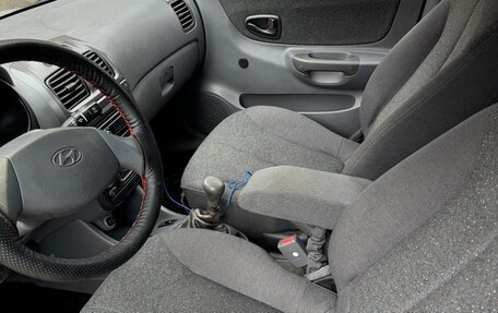 Hyundai Accent II, 2004 год, 390 000 рублей, 10 фотография