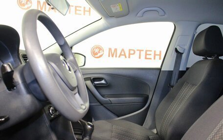 Volkswagen Polo VI (EU Market), 2018 год, 895 000 рублей, 9 фотография