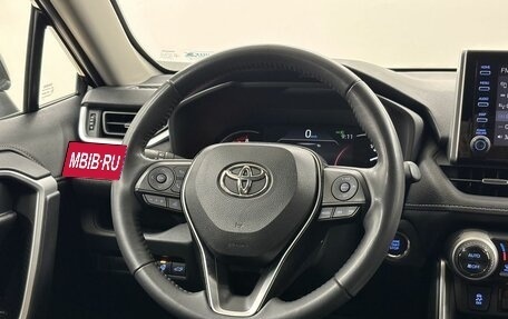 Toyota RAV4, 2021 год, 3 598 000 рублей, 18 фотография