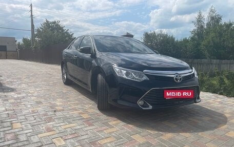 Toyota Camry, 2016 год, 2 050 000 рублей, 2 фотография