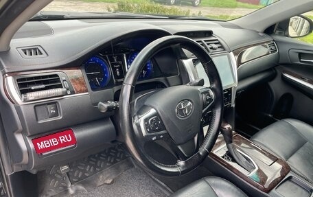 Toyota Camry, 2016 год, 2 050 000 рублей, 11 фотография