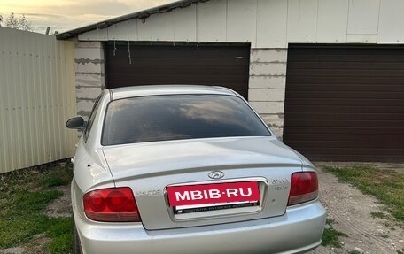 Hyundai Sonata IV рестайлинг, 2006 год, 530 000 рублей, 3 фотография