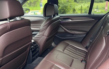BMW 5 серия, 2018 год, 4 300 000 рублей, 20 фотография
