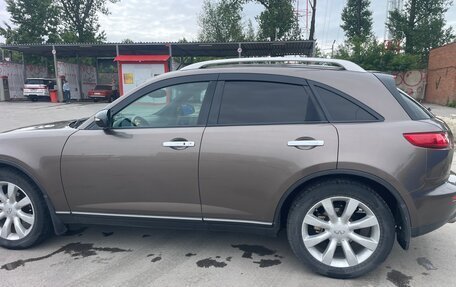 Infiniti FX I, 2004 год, 950 000 рублей, 6 фотография