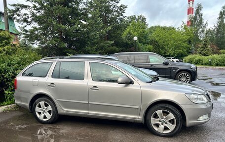 Skoda Octavia, 2011 год, 1 000 000 рублей, 2 фотография