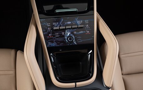Porsche Cayenne III, 2025 год, 16 390 000 рублей, 16 фотография