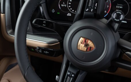 Porsche Cayenne III, 2025 год, 16 390 000 рублей, 12 фотография