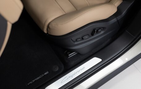 Porsche Cayenne III, 2025 год, 16 390 000 рублей, 11 фотография