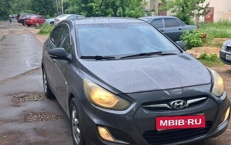 Hyundai Solaris II рестайлинг, 2013 год, 380 000 рублей, 5 фотография