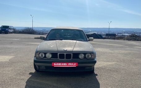 BMW 5 серия, 1988 год, 300 000 рублей, 7 фотография