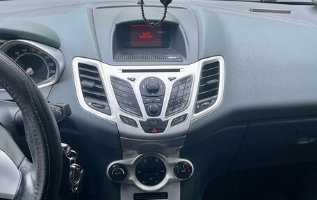 Ford Fiesta, 2009 год, 690 000 рублей, 3 фотография