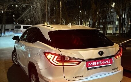 Lexus RX IV рестайлинг, 2016 год, 4 450 000 рублей, 7 фотография