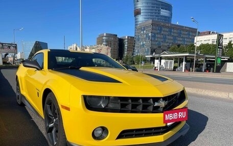 Chevrolet Camaro IV, 2011 год, 2 690 000 рублей, 2 фотография