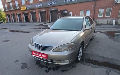 Toyota Camry V40, 2003 год, 440 000 рублей, 1 фотография