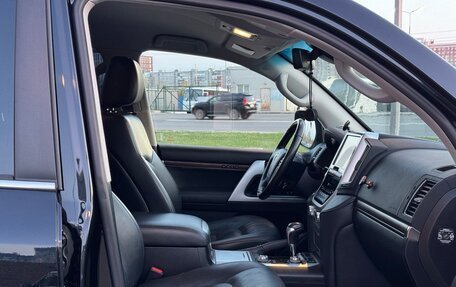 Toyota Land Cruiser 200, 2018 год, 6 380 000 рублей, 14 фотография