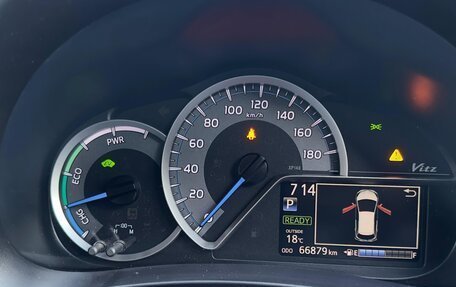 Toyota Vitz, 2017 год, 1 300 000 рублей, 11 фотография