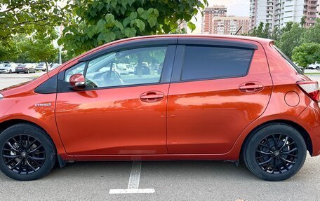 Toyota Vitz, 2017 год, 1 300 000 рублей, 2 фотография