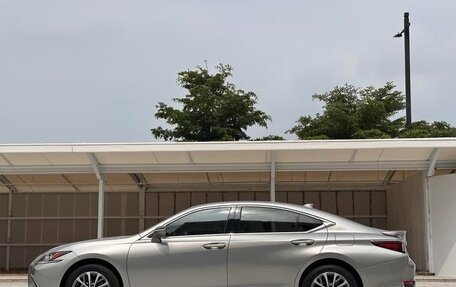 Lexus ES VII, 2022 год, 2 990 000 рублей, 4 фотография