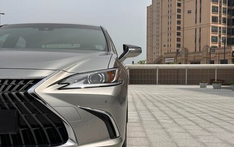 Lexus ES VII, 2022 год, 2 990 000 рублей, 6 фотография