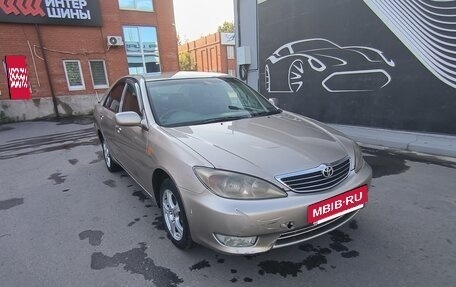 Toyota Camry V40, 2003 год, 440 000 рублей, 2 фотография