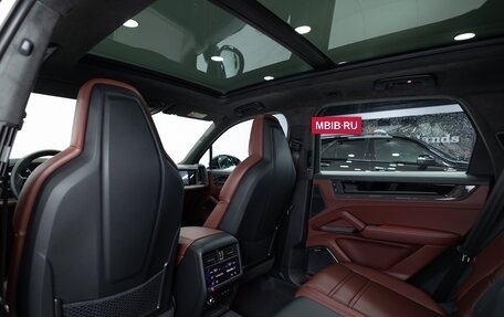 Porsche Cayenne III, 2025 год, 23 990 000 рублей, 26 фотография