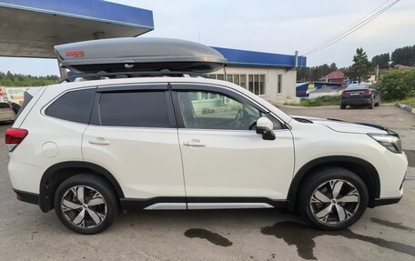 Subaru Forester, 2018 год, 3 250 000 рублей, 14 фотография