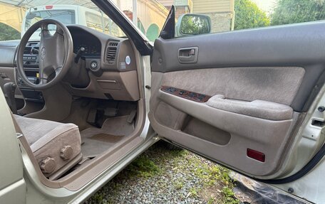 Toyota Vista, 1997 год, 420 000 рублей, 6 фотография